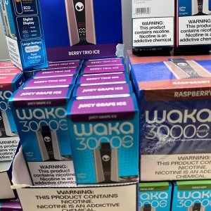 Waka SpPro 30000 Strawberry kiwi ice